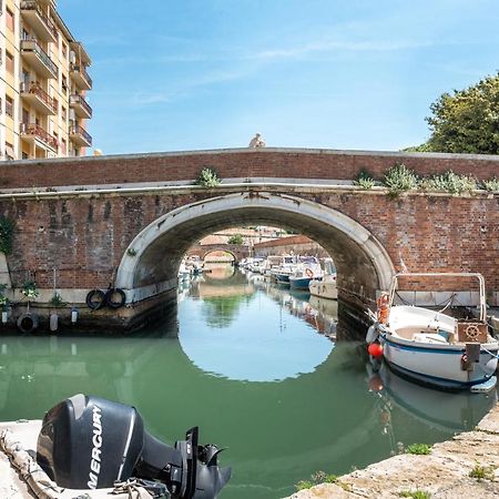 Piccola Venezia Canal View Charming Flat Livorno Esterno foto